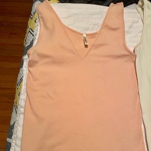 3 skinny tees camisoles